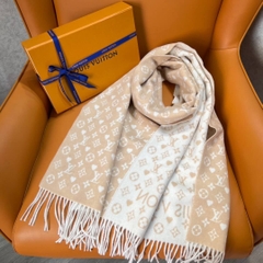 LOUIV Scarf