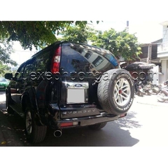 Cho thuê xe 7 chỗ Ford Everest đưa đón sân bay