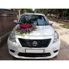 Xe cưới Nissan Sunny