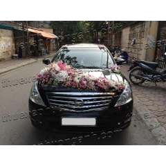 Xe cưới Nissan Sunny