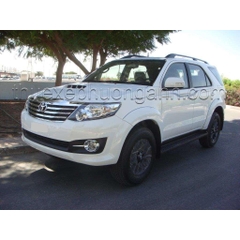 Cho thuê xe 7 chỗ Toyota Fortuner