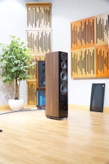 Loa Wharfedale Diamond 11.4