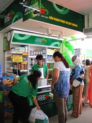 Hệ nhận diện chuỗi siêu thị Co.op Food