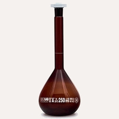 Bình định mức TT nâu loại A 50 ml. Hismanch - Đức