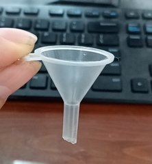 Phễu nhựa phi 30mm