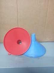 Phễu nhựa phi 9