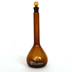 Bình định mức TT 50ml - màu nâu