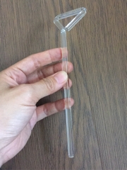 Que trang bằng thủy tinh