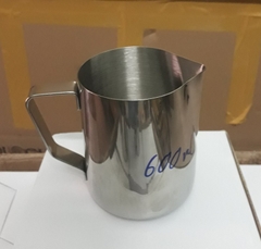 Ca inox 600ml, không vạch, không nắp