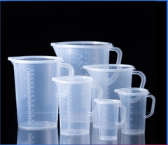 Ca nhựa có nắp 2000ml