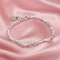 Lắc Tay Bạc Trơn Cho Bé - Mắt Xích Oval Charm Chuông - LTTB002