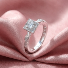 Nhẫn Nữ Bạc Ý - Đá Vuông Princess - NNBI014