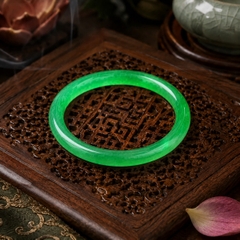 Vòng Đá Du Long Xanh Lá Bản Hẹ - VDQ032
