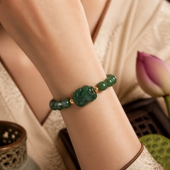 Vòng Hồ Ly Đá Thạch Anh Xanh Lá - VDQ046