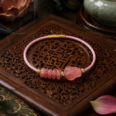 Vòng Hồ Ly Ngũ Điếu Đá Đào Hoa Mẫu 2 - VDQ051