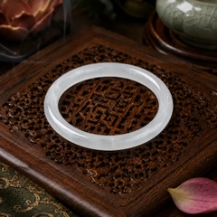 Vòng Đá Mắt Mèo Trắng - VDQ054