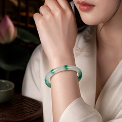 Vòng Ngọc Cẩm Thạch - VDQ056