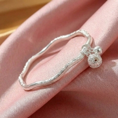 Vòng Tay Bạc Treo Lục Lạc - Vòng Đặc Bạc Nguyên Chất - VTBTLL0044