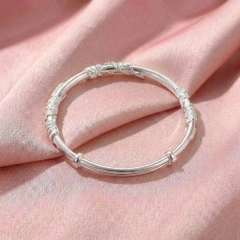 Vòng Tay Bạc Hoa Hồ Điệp - Vòng Đặc Bạc Nguyên Chất - VTBHHD0011