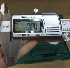 Thước kẹp điện tử chống nước L+R+T 150mm