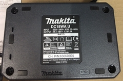 Máy khoan vặn vít dùng pin 18V Makita HP488DWE