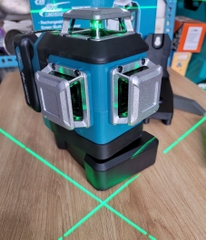 Máy cân mực laser tia xanh dùng pin MAKITA SK700GD (12VMAX)