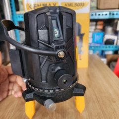 Máy Cân Mực Kenmax 5 Tia Xanh KMLS005