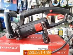 Máy cắt tường chính hãng YAMASU YMS-135-2 2 lưỡi đường kính 133mm, công suất 2000W
