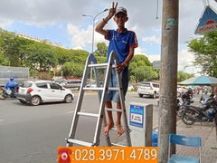 Thang trượt chữ A cao cấp 100% nhôm SUMIKA SKM-404 (2m)