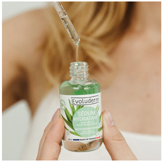 Tinh chất serum Evoluderm Moisturizing do giúp da cho da sáng bóng, dưỡng ẩm sâu, không bết dính 30ml.