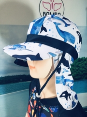 Nón bơi chống nắng cho bé đi biển