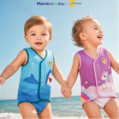 Áo bơi giữ nhiệt cho bé chất liệu gồm 3 lớp Polyester, cao su tổng hợp và lớp nylon, hiệu Mambobaby