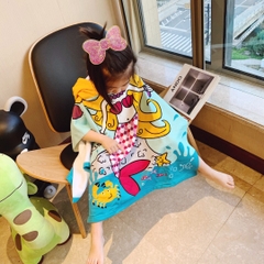 Khăn choàng tắm đi biển chống lạnh cho bé khi lên bờ kích thước 60*120cm