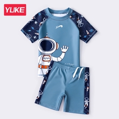 Đồ bơi bé trai hiệu YUKE YY9917 tay ngắn