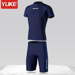 Quần bơi nam lửng kín đáo có lớp lót bên trong phối combo