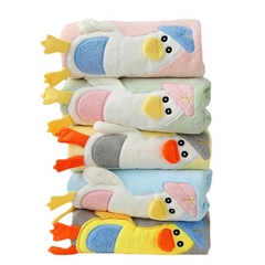 Khăn choàng tắm đi biển, đi bơi chống lạnh cho bé khi lên bờ kích thước 70*140cm