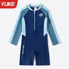 Đồ bơi bé trai liền thân tay dài chống nắng quần ngắn dây kéo trước ngực tiện lợi