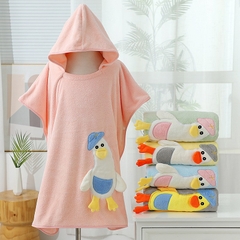 Khăn choàng tắm đi biển, đi bơi chống lạnh cho bé khi lên bờ kích thước 70*140cm