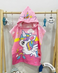 Khăn choàng tắm đi biển chống lạnh cho bé khi lên bờ kích thước 60*120cm