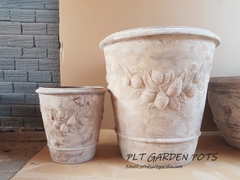Round Terracotta Pots TRCT040