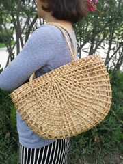 Wholesale High Quality Water Hyacinth Handbag with Rattan Handle Straw Tote Bag Fashion Summer Beach Bag Ladies Handbag