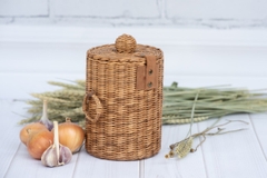 Rattan basket for onions potatoe and garlic 05