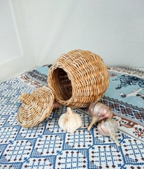Rattan basket for onions potatoe and garlic 18