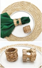 Woven Napkin Rings Set of 6, Farmhouse Napkin Ring Holders Handmade by Rush Grass, Natural Rustic Napkin Holders