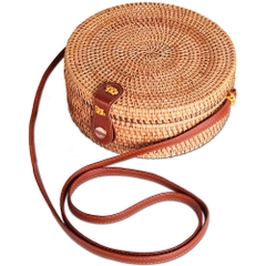 Hot item Summer 2020 Round Bali Beach Rattan Bags Handmade Leather Strap woven Circle Ladies Purse Handbags