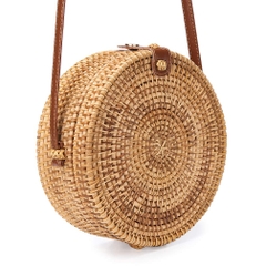 Hot item Summer 2020 Round Bali Beach Rattan Bags Handmade Leather Strap woven Circle Ladies Purse Handbags