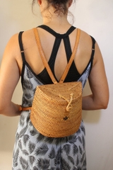 2020 New arrivals Vietnam Natural brown Rattan Women backpack Leather Strap handmade Summer Fashion Straw beach Travelling bag