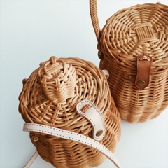 New Trending Fashion 2020 Beauty Women Rattan Handmade Straw Wicker handbags with Round Lid and Handles