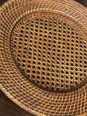 Round Woven Wicker Rattan Placemat 13 In. perfect for modern decoration