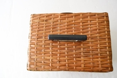Must have Wicker Basket Bottle Suitcase Storage Picnic Beach Camping Basket